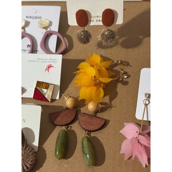 Beonon Earrings Set for Women 9 Pairs Dangle & Stud Earrings - Picture 3 of 7